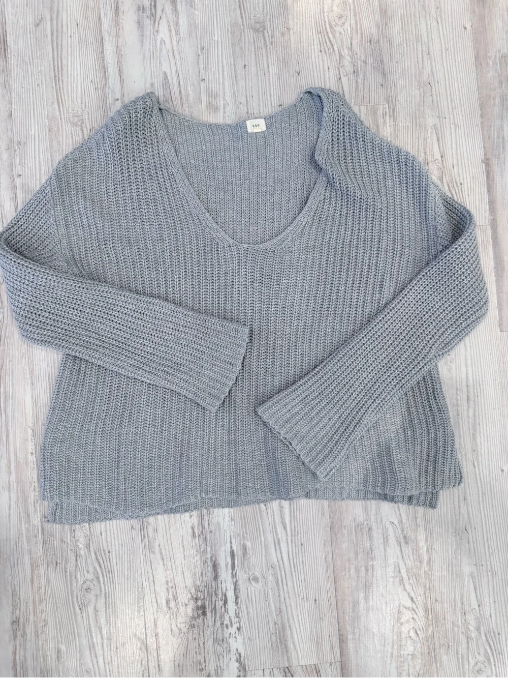 Relaxed V-Neck Knit Sweater in Heather Gray